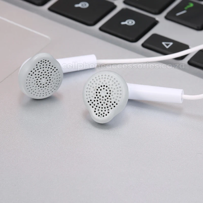 Wired Earphones with Microphone and Remote Control – White